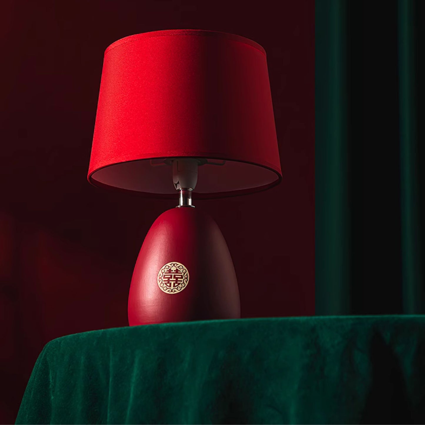 Auspicious Red Ceramic Eternal Lamp 囍