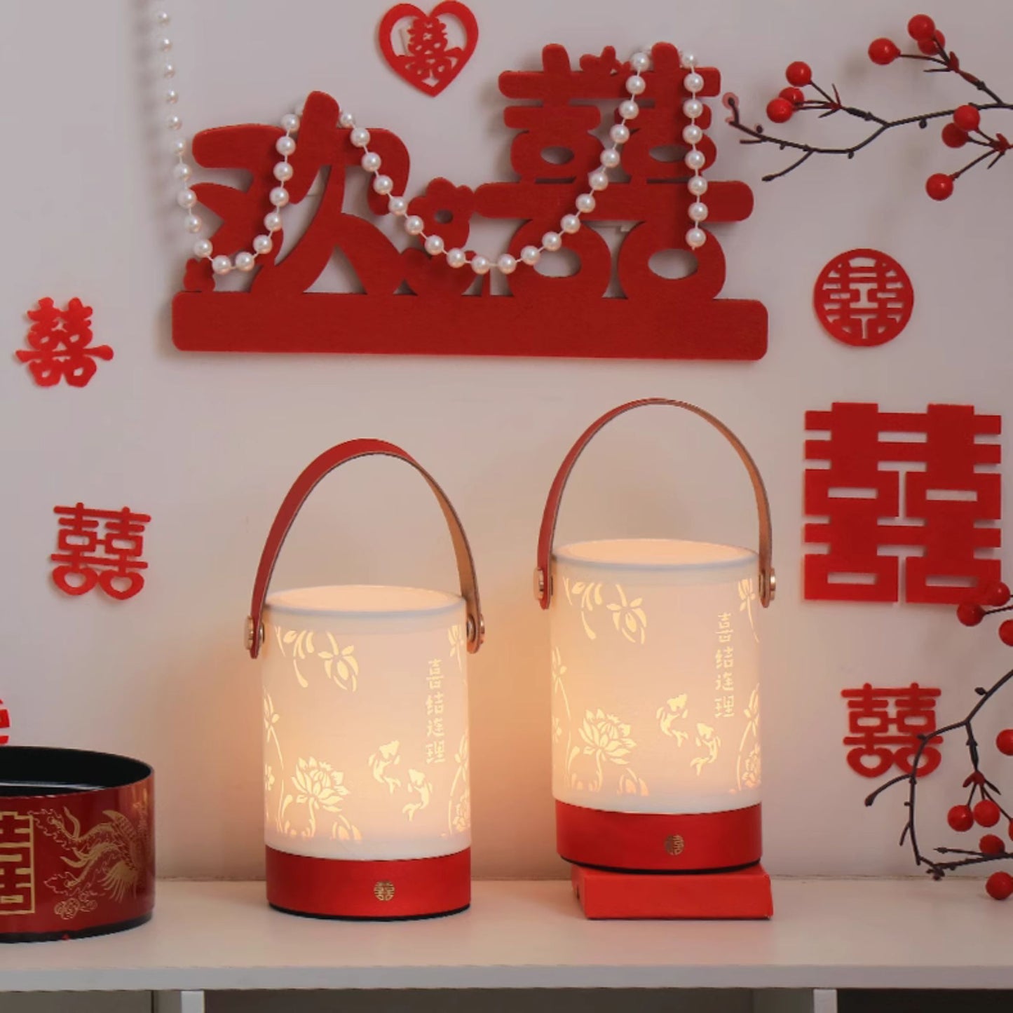 Retro Koi and Lotus Eternal Lamp 喜结连理