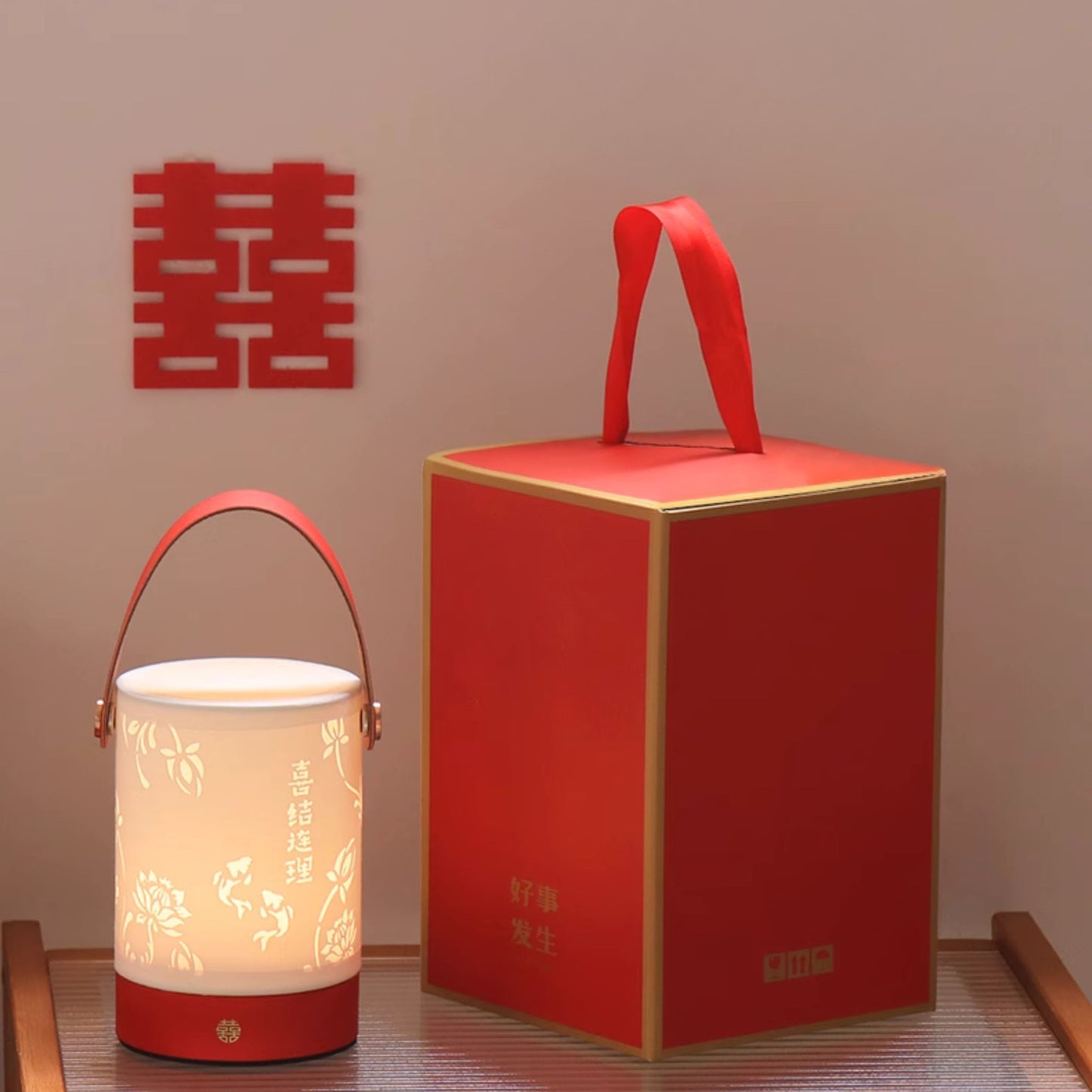 Retro Koi and Lotus Eternal Lamp 喜结连理