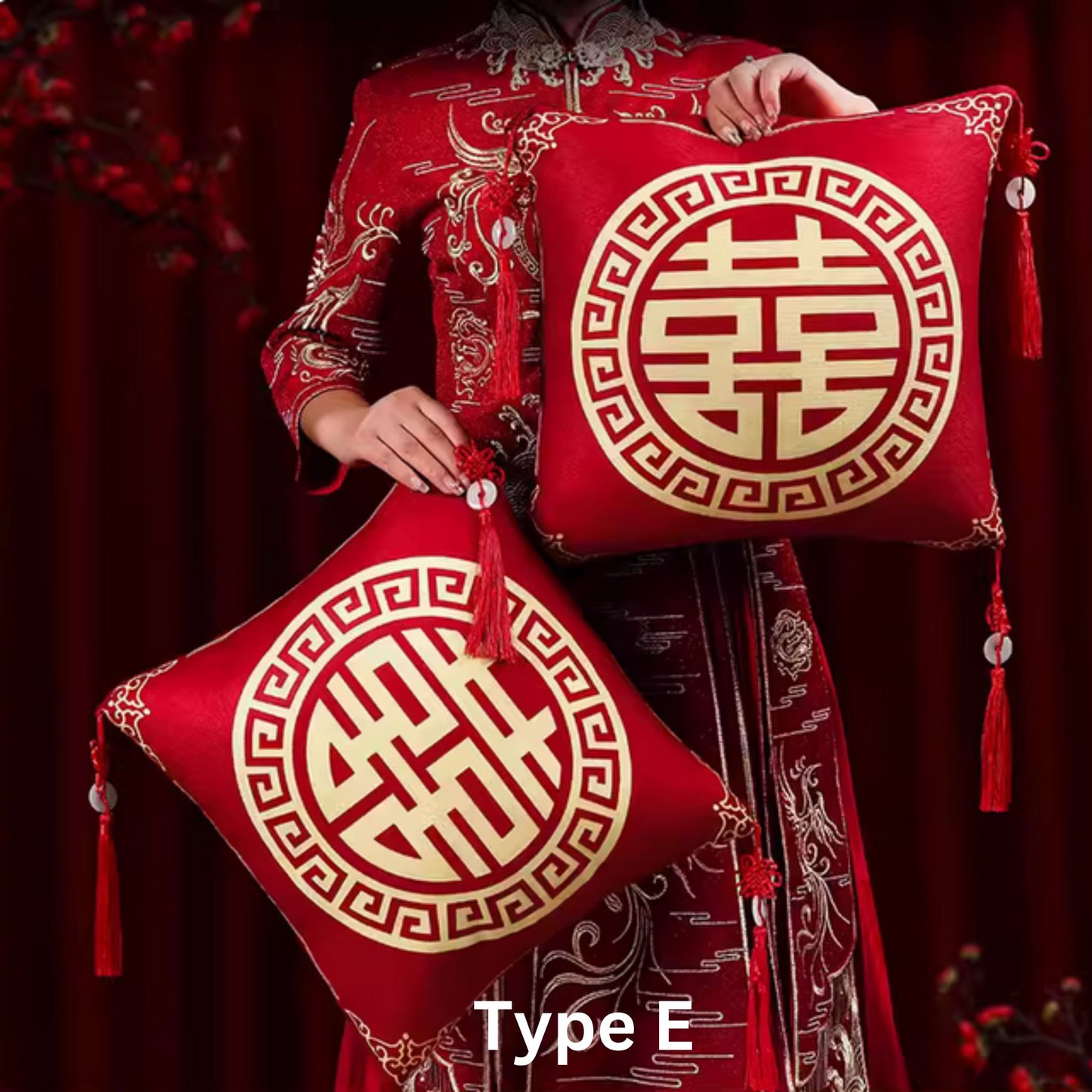 Wedding Embroidery Cushions with Gold Tassel 囍