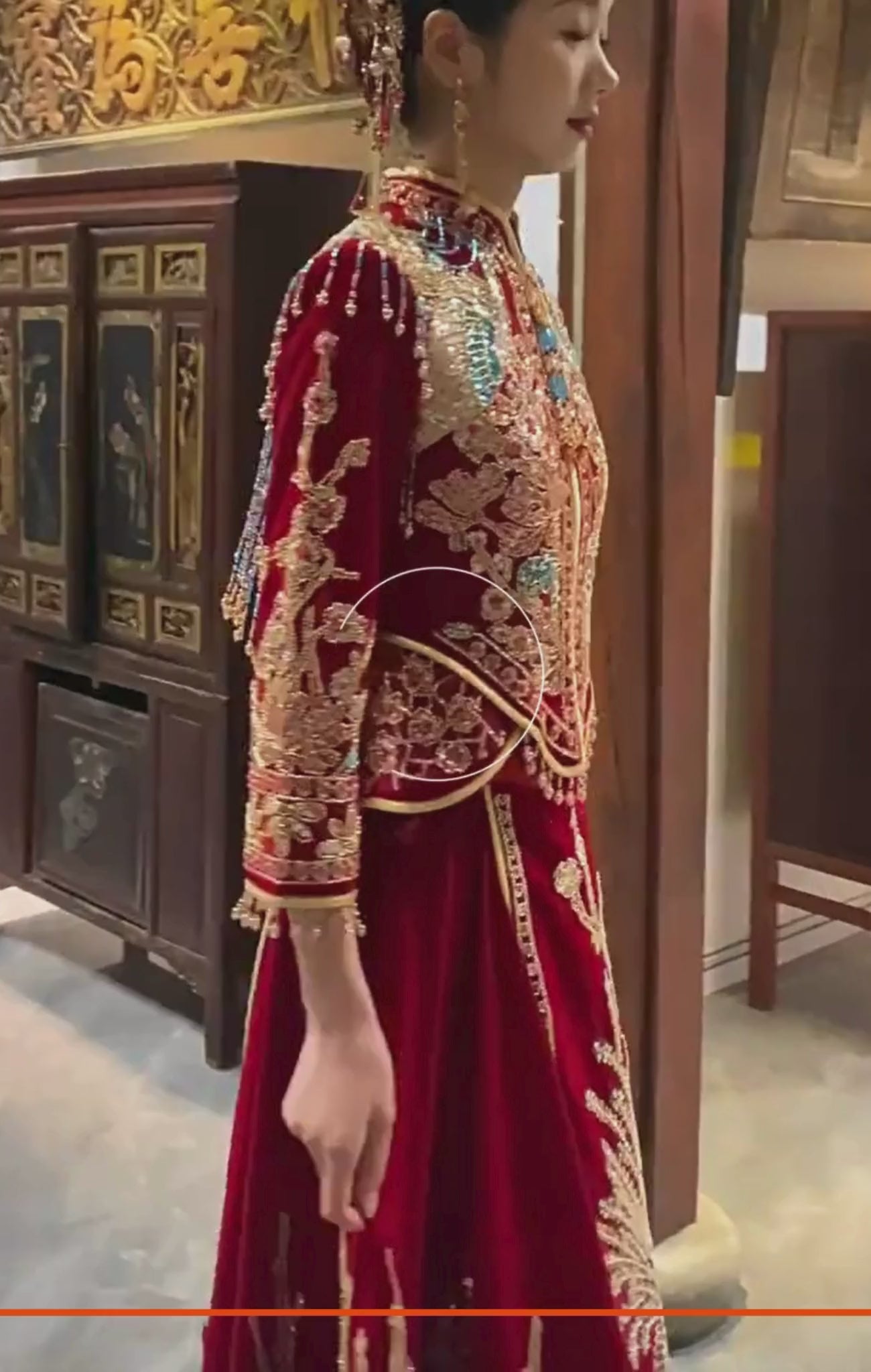 Load video: xiuhefu aodai